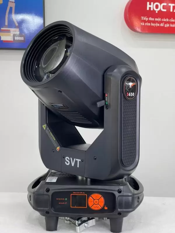 Beam S650 SVT – Phù hợp sân khấu đám cưới, sự kiện vừa và nhỏ